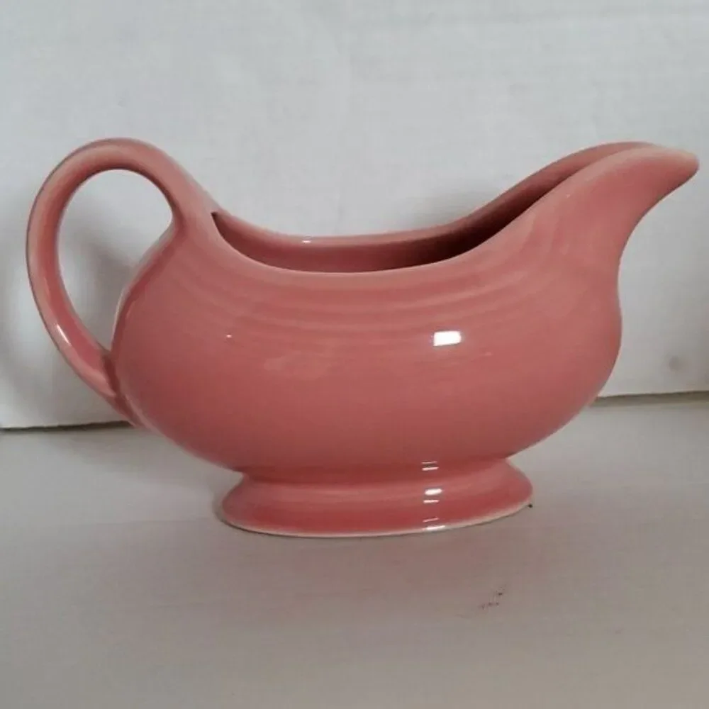 Fiestaware Fiesta Gravy Boat Dish Sauce CERAMIC Peony Pink CONTAINER